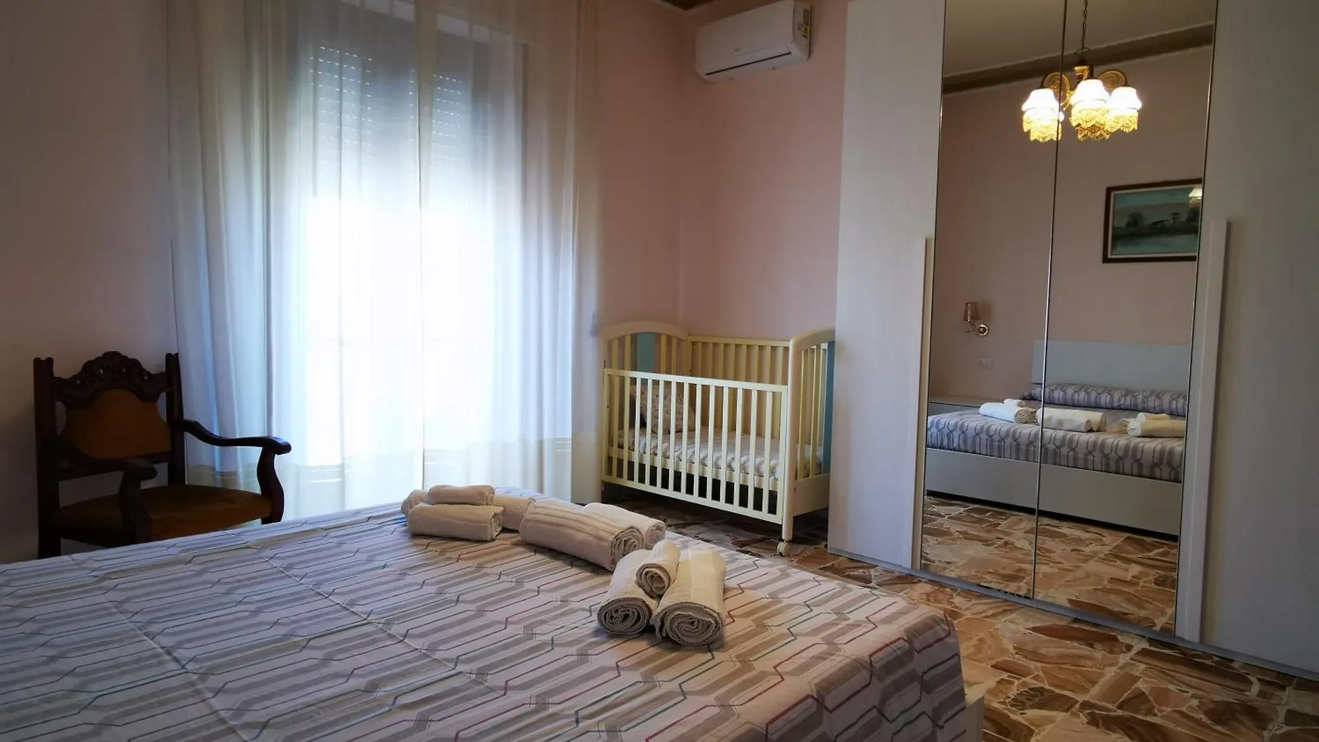 Alghermanzoni Alghero Italië